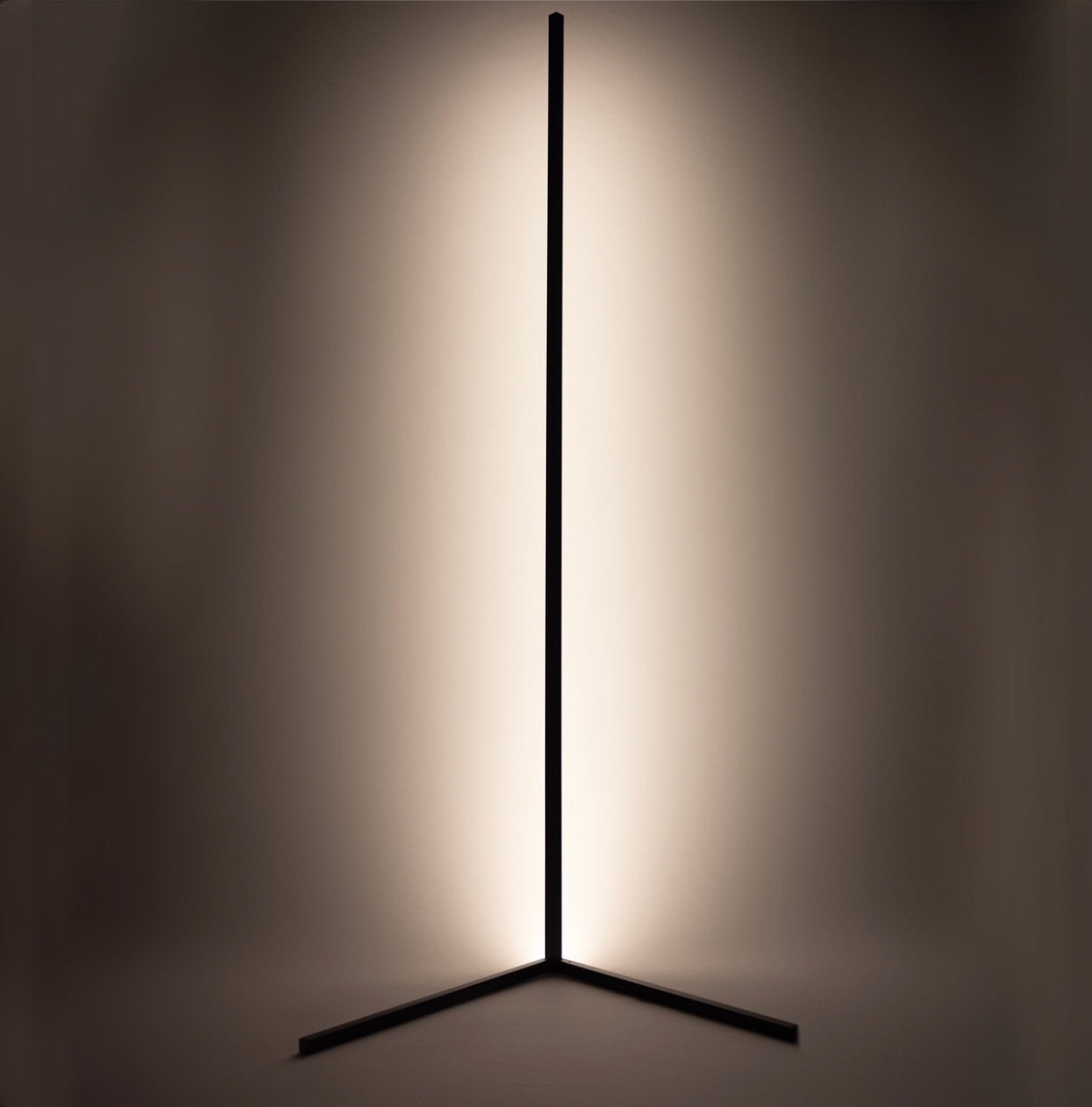 LED Design Corner Lamp with Remote Control – Viorra