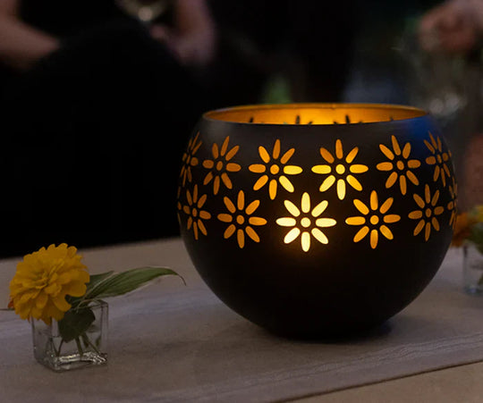 Flower Candle Lamp with Diffuser – Fleuris