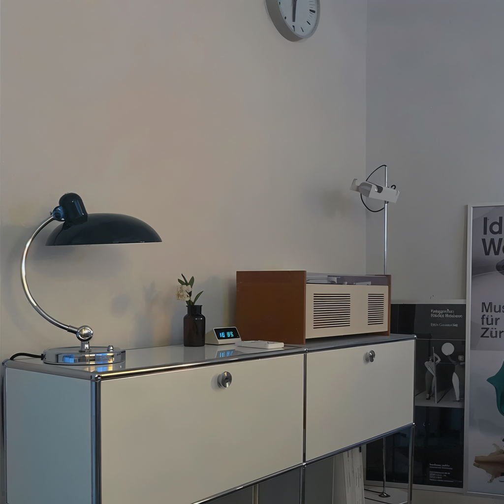 Adjustable Vintage Iron Desk Lamp – Virella