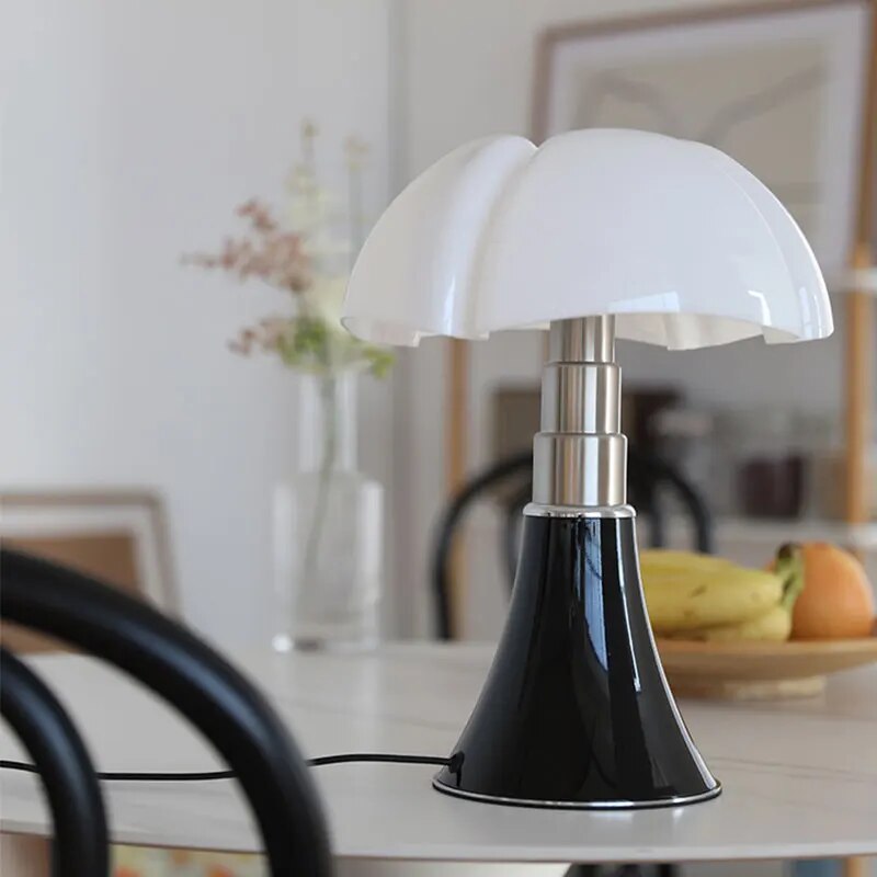 Stylish Flower Table Lamp – Fleur