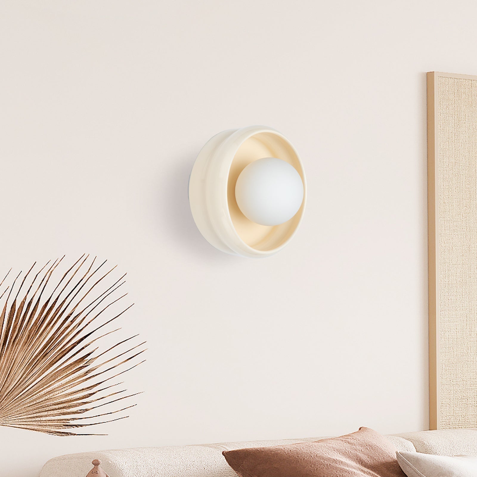 Round Ceramic Wall Lamp - Circo