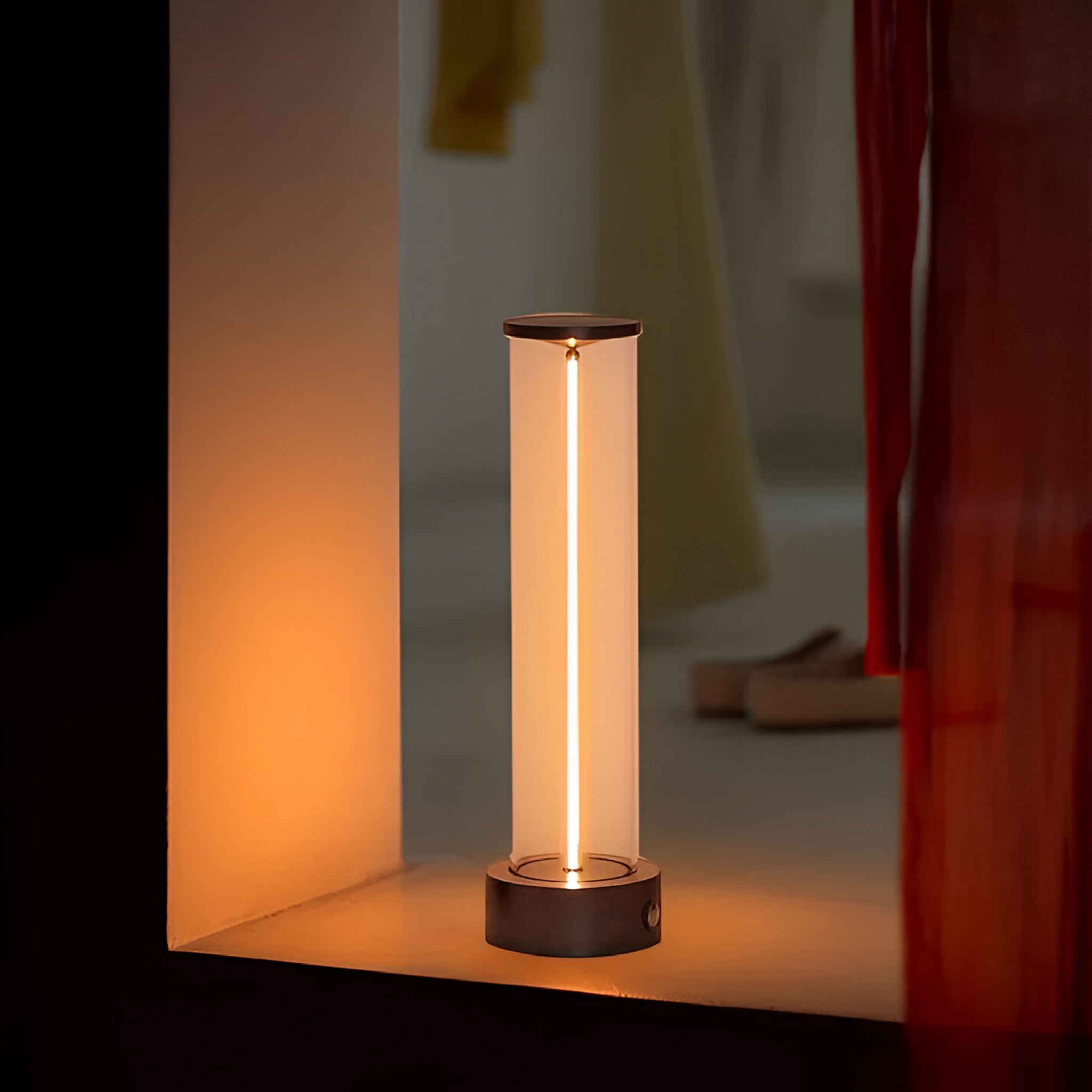 Light Sword Table Lamp with Adjustable Brightness – Kyra