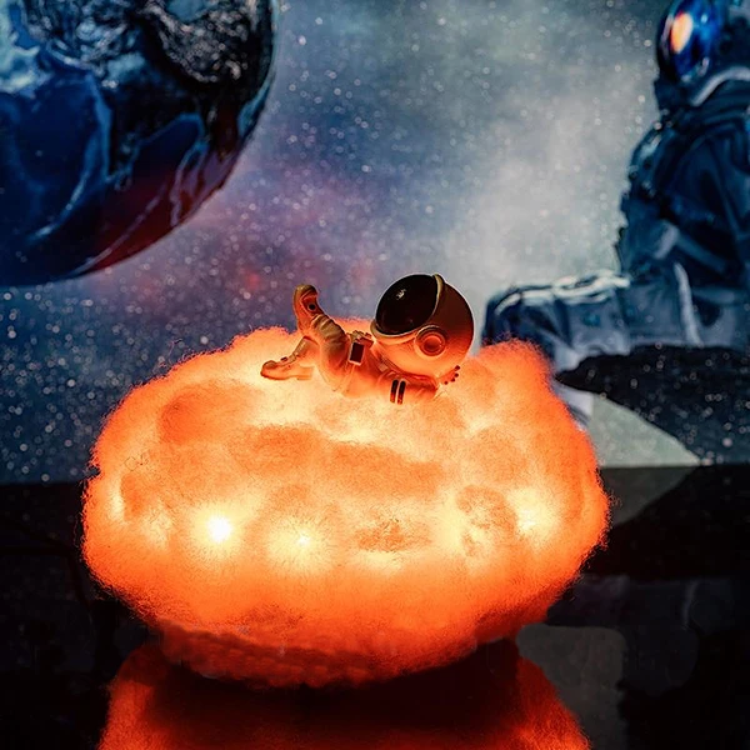 Astronaut Cloud Lamp - AstroCloud