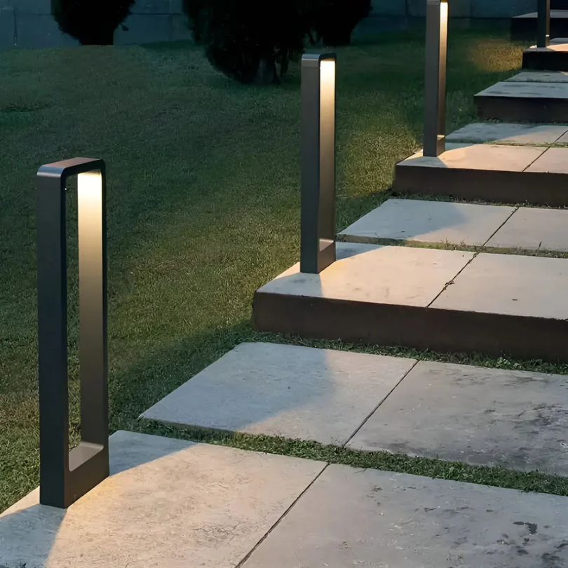 Modern LED Garden Lighting - LumaGarde