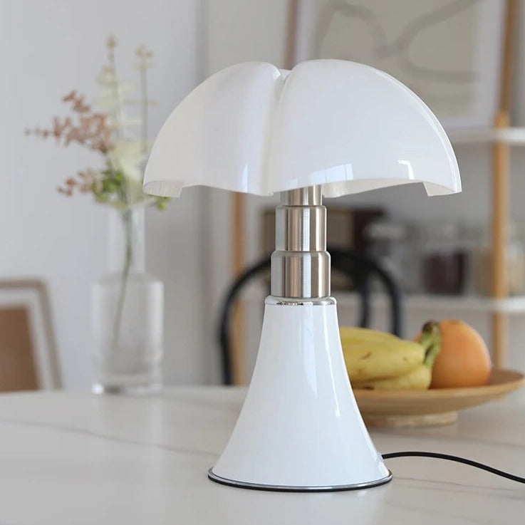 Stylish Flower Table Lamp – Fleur